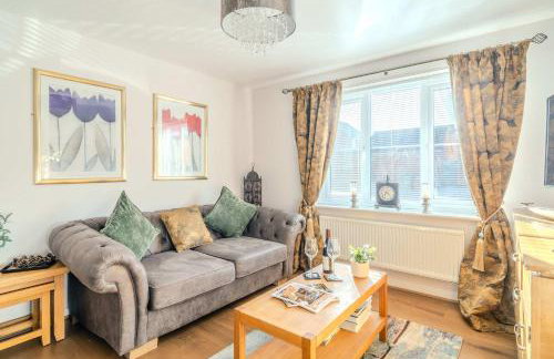 Spacious Cotswolds Base, Private Garden & Parking - Foto 16