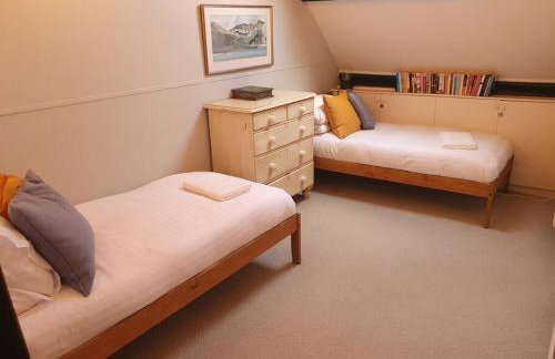 St Margaret's Steps Luxury apartment sleeps 8 - Foto 21