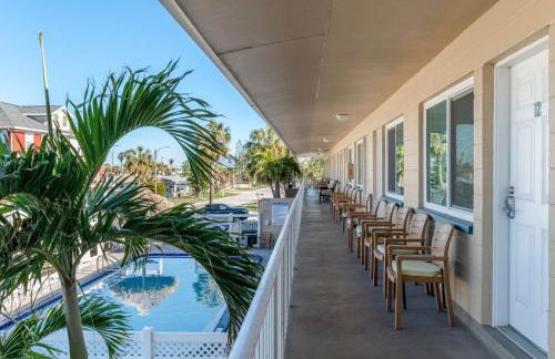 Tropic Breeze Unit 12 Madeira Beach Second Floor - Foto 13