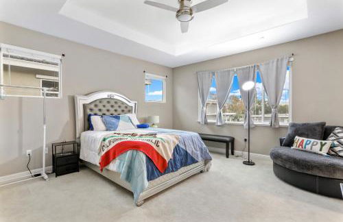 Placid Vibe Spacious 7-BR with Free Parking - Foto 22