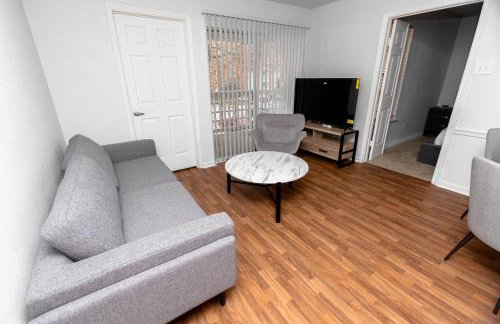 Wyndham 108 Corporate & Modern 1br suite - Photo 5