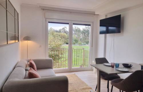 Apartamento Estudio con Wifi, Piscina y Parking - Foto 5