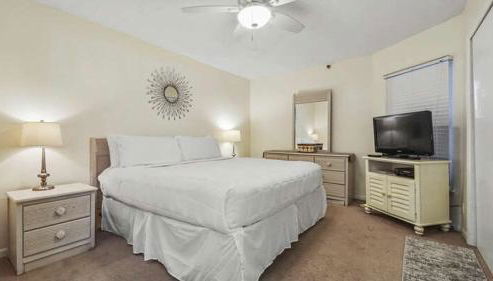 Cabana Club 206 Gulf Oceanfront, King Bed, private beach - Foto 2, wardrobe