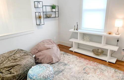 City View- near Downtown, Capital, NC State - Foto 5