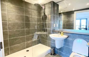 City centre, Top floor apartment, Two balconies - Foto 8