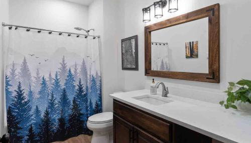 Luxe Mt. Rainier Lodge w/ Hot Tub-AC-Game Room - Foto 5