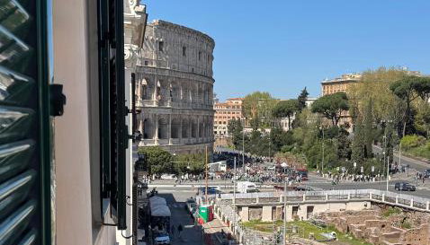 Alma at Colosseum Luxury Apartment with View - Foto 4