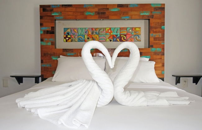 El Fuerte Beach Resort - Photo 55