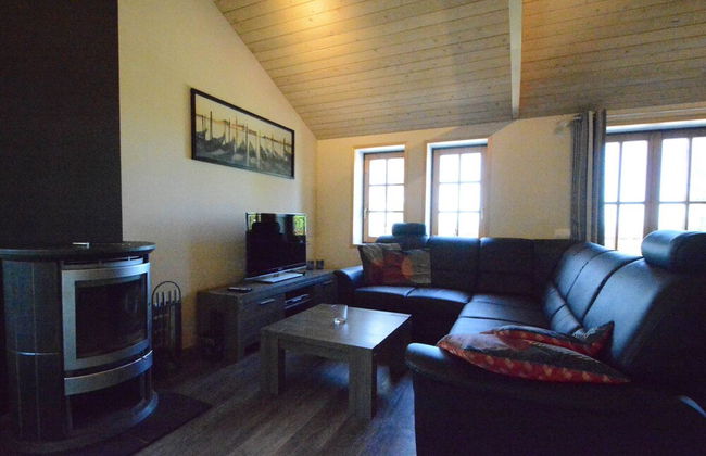Spacious Chalet in Vielsalm With Garden - Photo 5