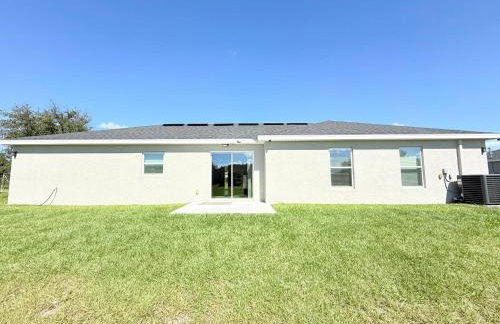 New 4-Bedroom Home – Perfect for Your Stay! - Foto 29