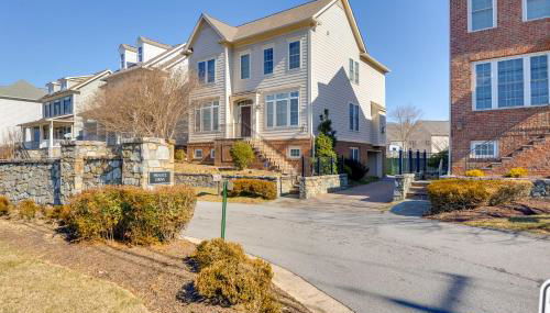 Pet-Friendly DC Area Condo with Yard! - Foto 3