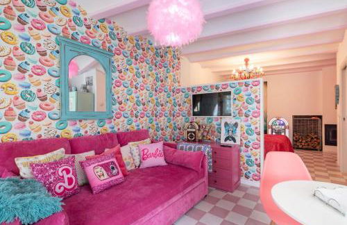La Suite Años 50 La casa Barbie, bañera y chimenea de leña - Foto 3