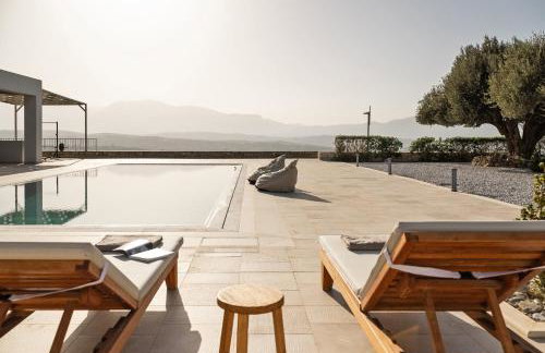 Villa - Sleeps 10 - Pool - Parking - Pool Table - Foto 36