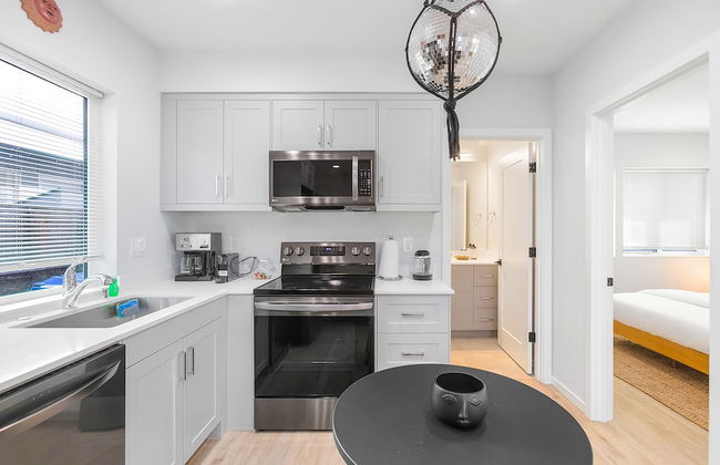 The Sweetest Suite - 91 Walkscore - Foto 10