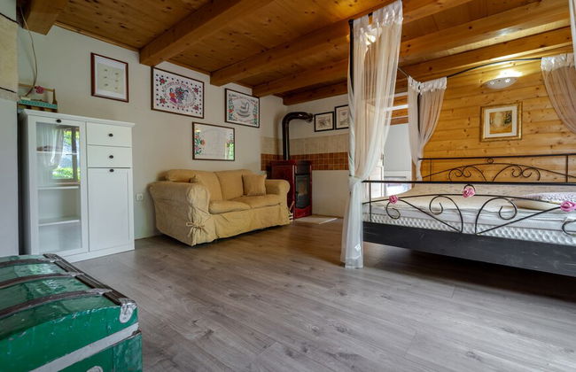 Charming Holiday House in Velika Lesnica - Foto 3