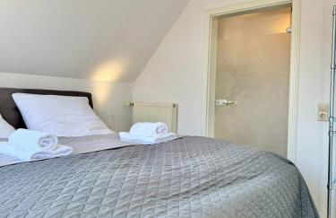 Helles Ferienhaus super zentral mit gratis Stellplätzen N162 - Photo 28