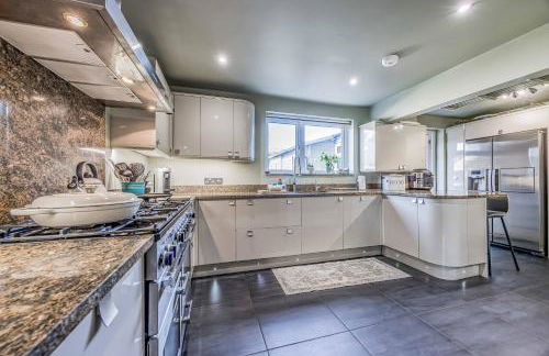 Gorgeous Bosham Family Home w Garden - Pass the Keys - Foto 15