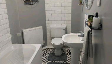 2 Bedroom Apartment - Foto 2, Shower