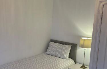 Beautiful 3 bedroom home, Dorrington Terrace - Foto 11