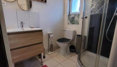 À la campagne, studio 25M2-pour 2p, CALME, wifi, jardin, parking - Foto 3