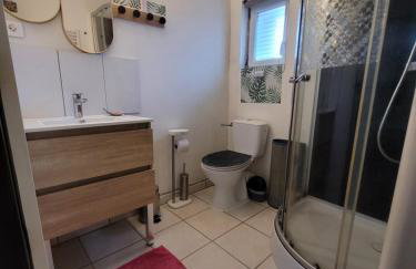 À la campagne, studio 25M2-pour 2p, CALME, wifi, jardin, parking - Foto 5