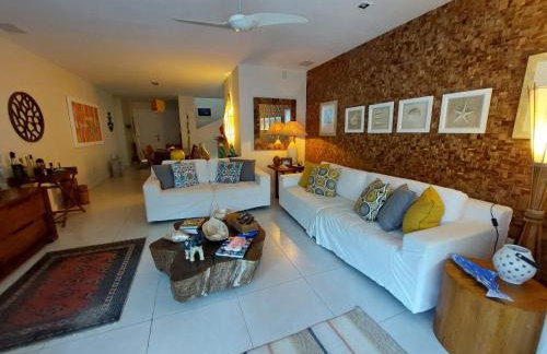 Casa alto padrão na Ferradura em condomínio com piscina privativa - Foto 9