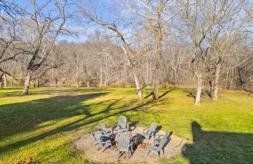 Riverfront w Hot Tub Game Room Fire Pit & More - Foto 63