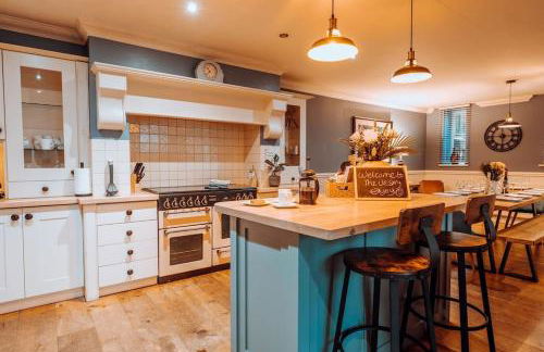 The Vestry - Sleeps 12 - With Hot Tub - Foto 17