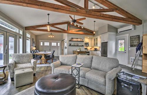 Travelers Retreat Studio with Patio and Yard! - Foto 14