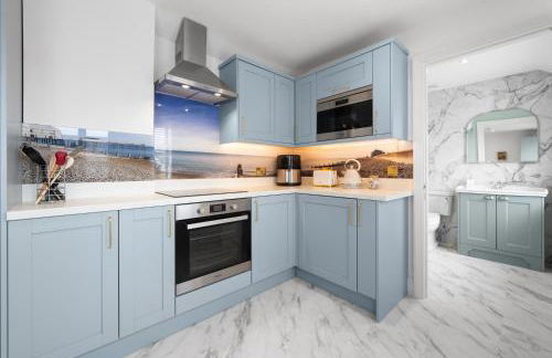 2BR Georgian home, Garden, Hot tub, Sea view, Sleeps 6 - Photo 15