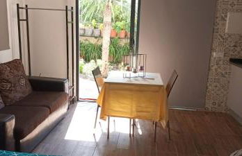 Victoria 1942 - Foto 25