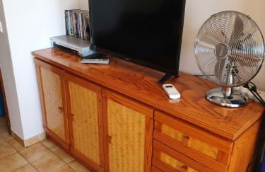 T1- Praia da Rocha com piscina -segunda linha - Foto 4