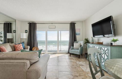 Sunrise at the Beach - 2BR Apt with Scenic Views - Foto 7