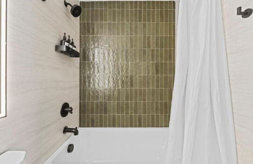 Near NYC & MetLife Large Apartment Sleeps 14 - Foto 24