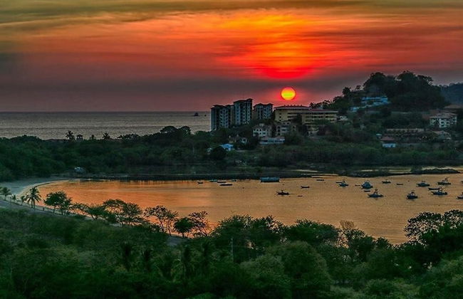 Hacienda-style Villa With Pool and Sweeping Ocean Views Above Potrero - Photo 51