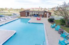 Beachfront Condo with Pool a Summer Escape for 6 - Foto 33