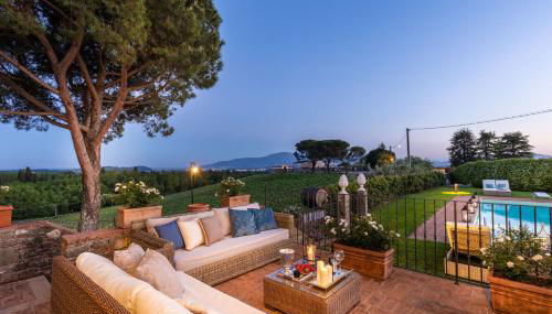 Fattoria Camigliano, Luxury Farmhouse with Pool inside a Wine Estate - Foto 5