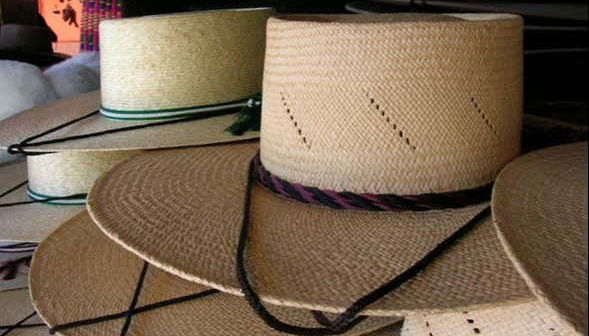 Chapéus típicos de Ninhue