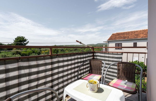 Simplistic Holiday Home in Rogoznica near Sea Beach - Foto 25