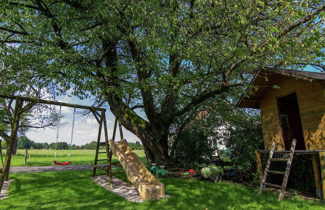 Charming Holiday Home Near the Bavarian Alps - Photo 32