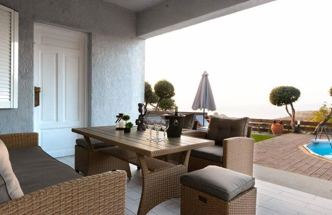 Sunset Bliss Villa in Karteros - Foto 2