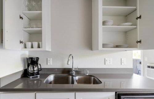 Blueground West Valley pool nr park SFO-1949 - Photo 7