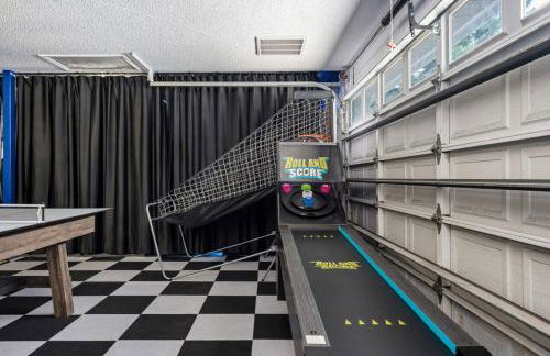 7 BR Heated Pool, Game Room, Theater, Sleeps 25 - Foto 57