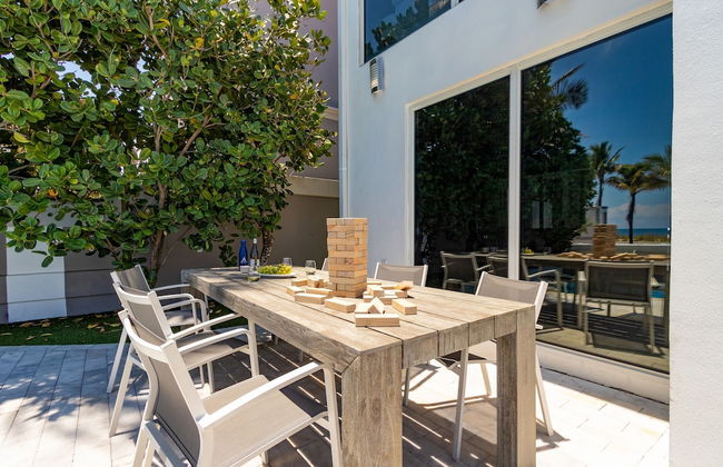 Sea Breeze by Avantstay Across From Fort Lauderdale Beach Pool Out Door Dining Fire pit - Foto 7