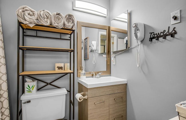 Loon Escape - Photo 6