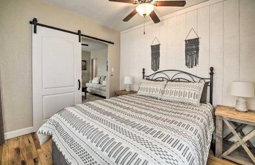 Farm-Style Ste Genevieve Retreat with Fire Pit! - Foto 16