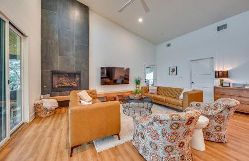 Chic Burnet Home on Lake Buchanan with 2 Fireplaces! - Foto 4