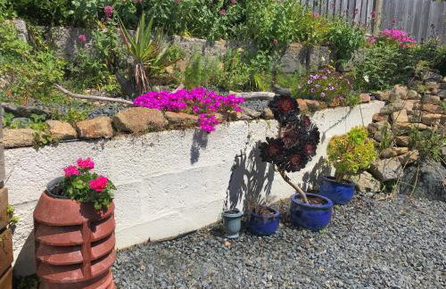 Cliff House - a stunning sea view 2 bed apartment in Porthleven - Foto 21