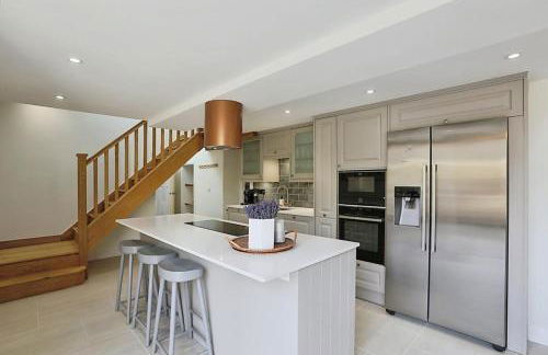 Luxury Cotswold Cottage with hot tub in Stow on the Wold! - Foto 15