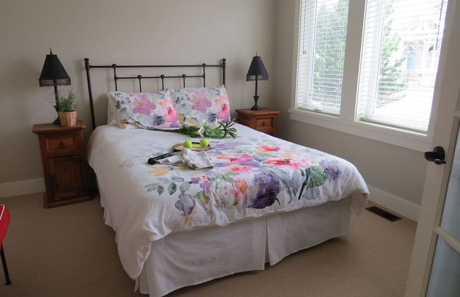 Qualicum Landing - Photo 8